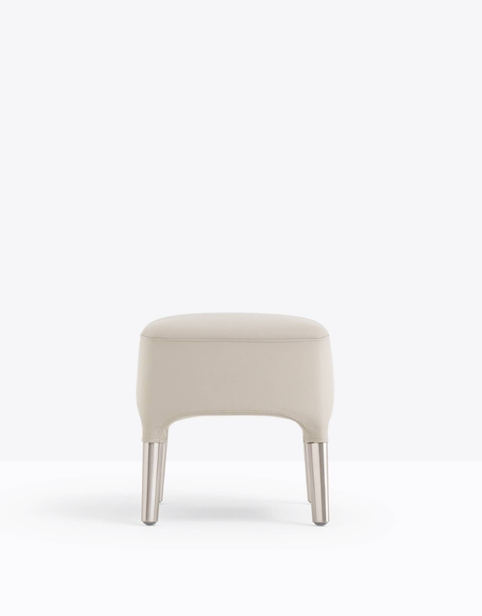 Pufa tapicerowana Ester 693 | Pedrali