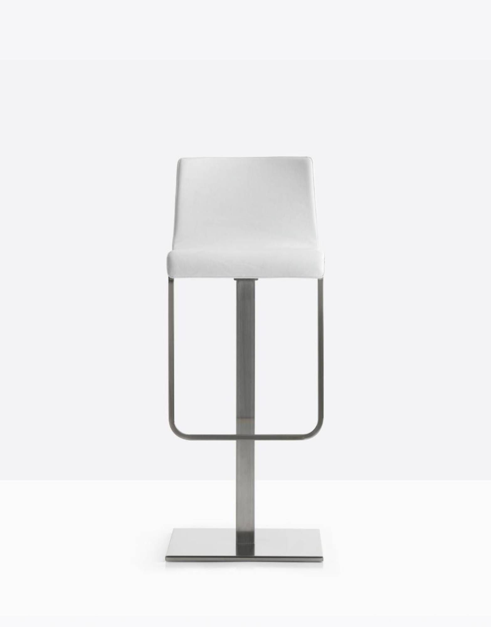 Hoker tapicerowany Kuadra XL 4429 | Pedrali