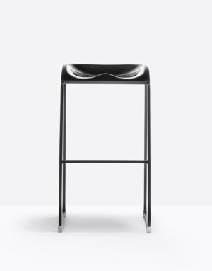 Hoker plastikowy Arod 510 nero | Pedrali