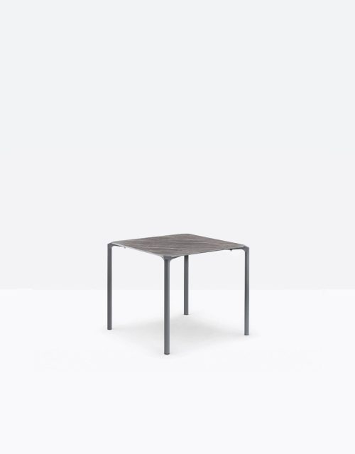 Stolik kwadratowy JUMP TJ4 Outdoor | Pedrali
