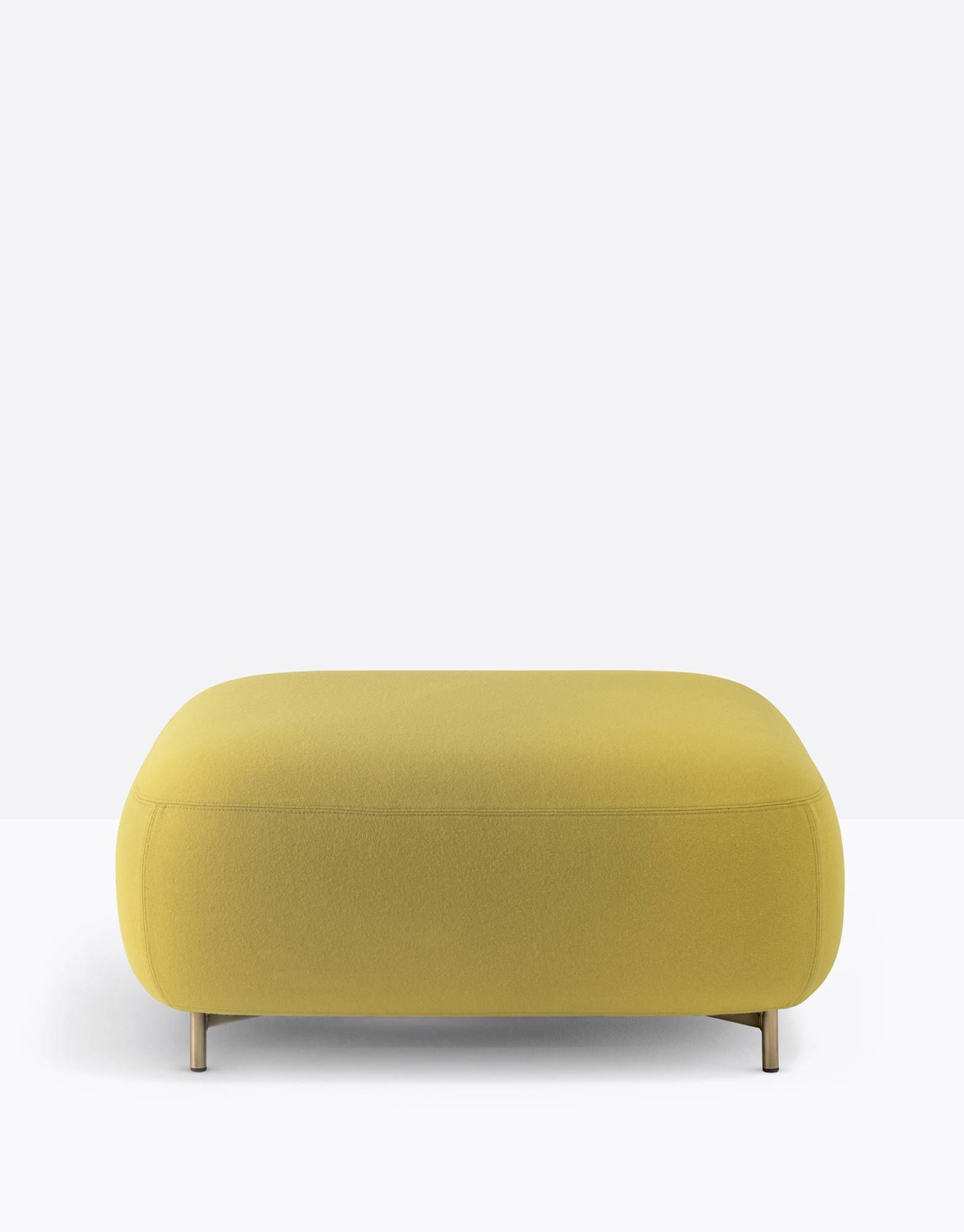 Pufa tapicerowana Buddy 212 | Pedrali